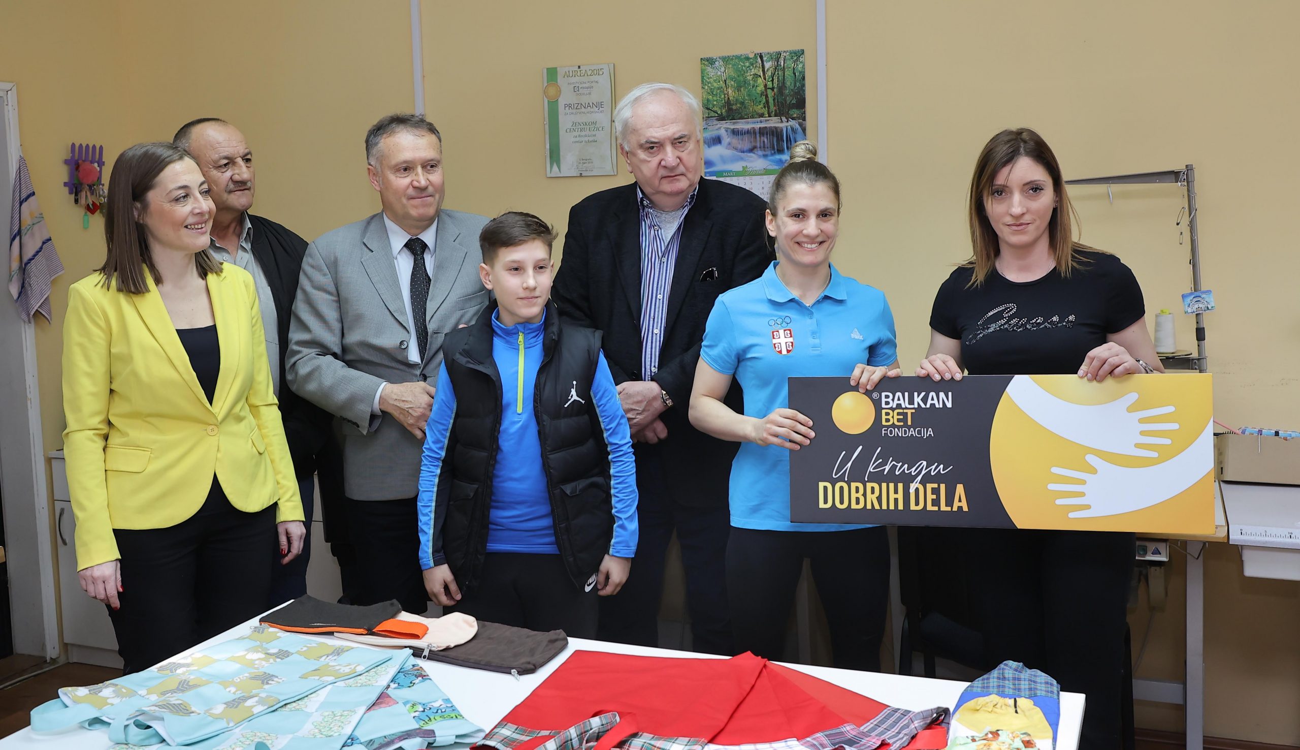 Fondacija Balkan Bet uručila donaciju Ženskom centru Užice