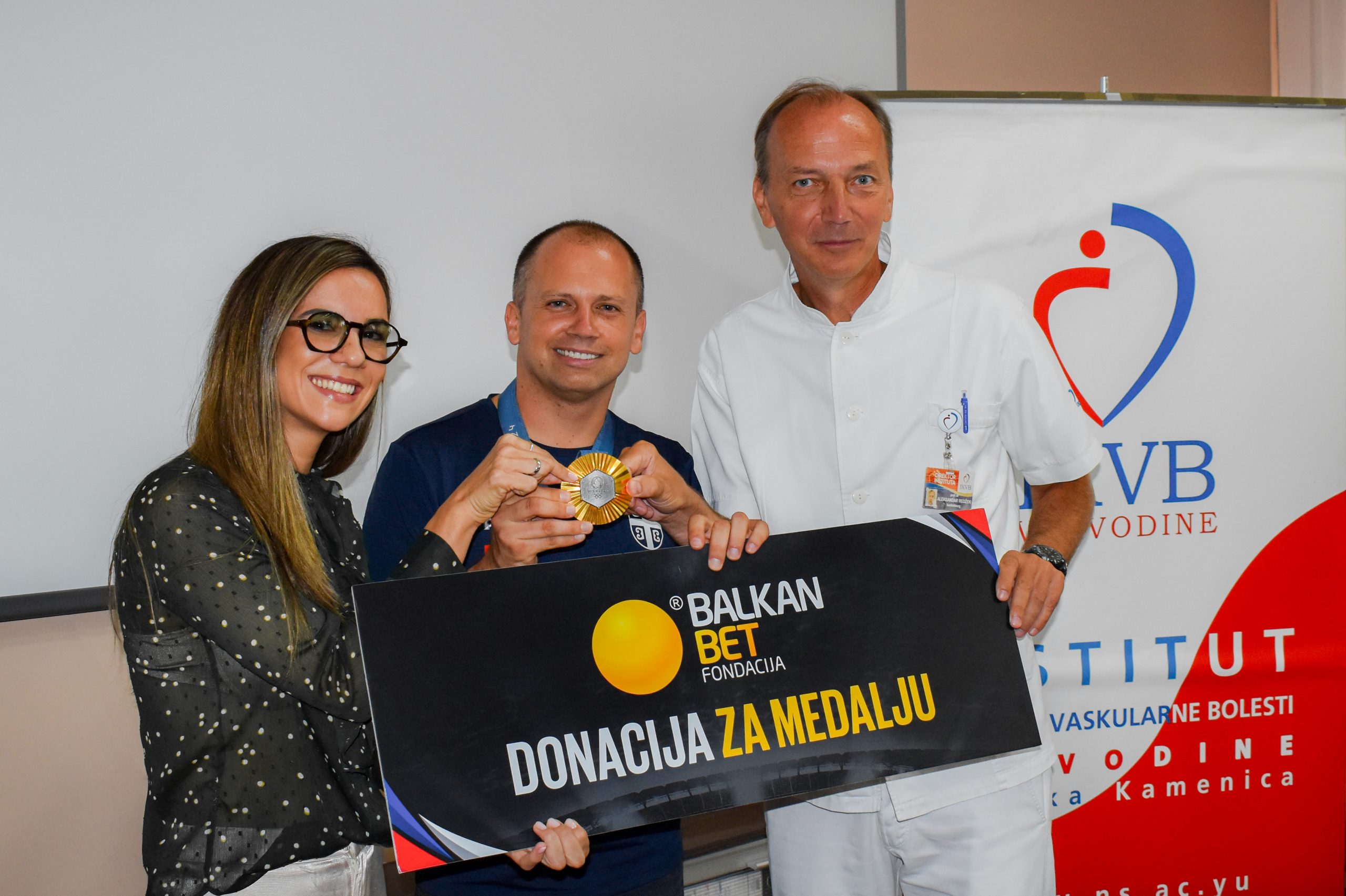 Donacija za medalju u Sremskoj Kamenici